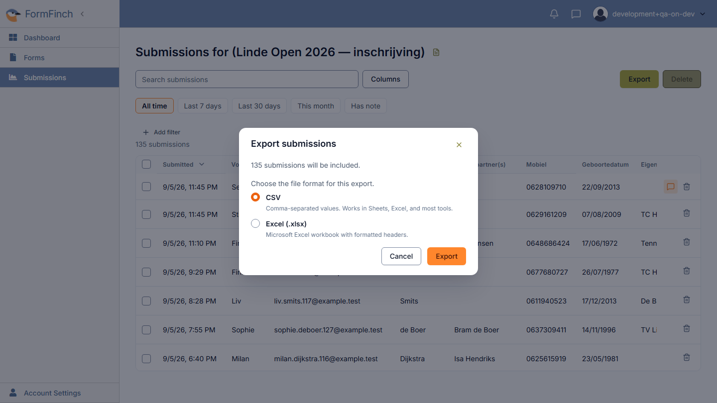 Export submissions dialog with Excel and CSV options